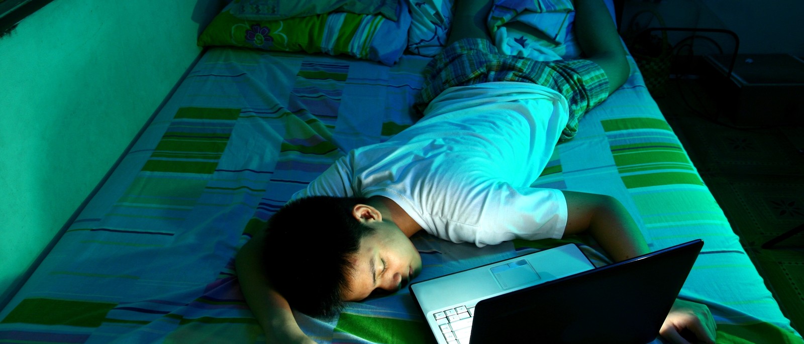 How much screen time is too much for teens?