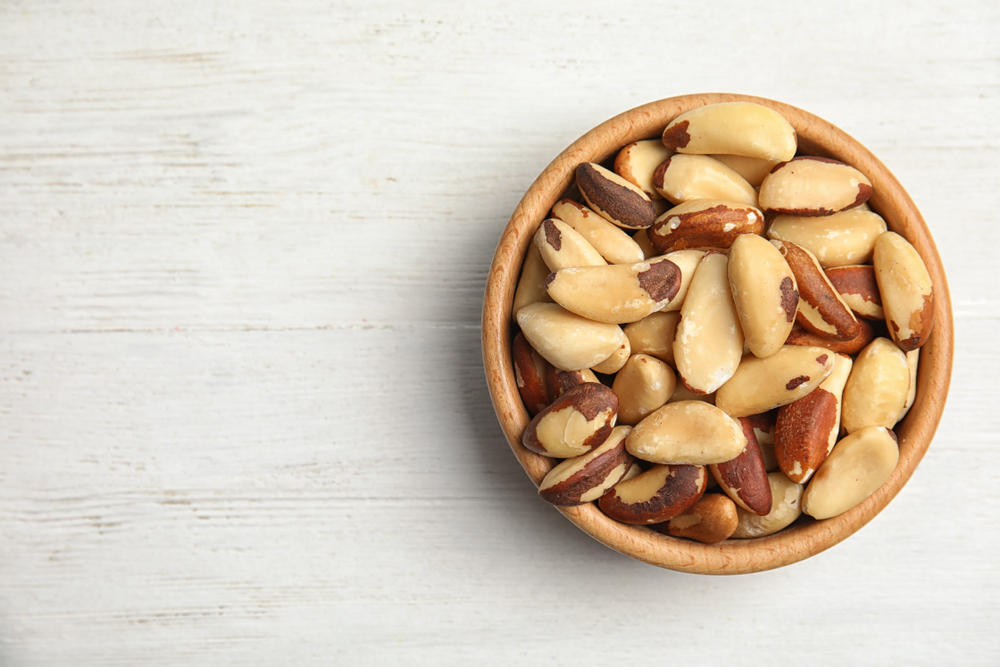 Brazil nuts in a bowl